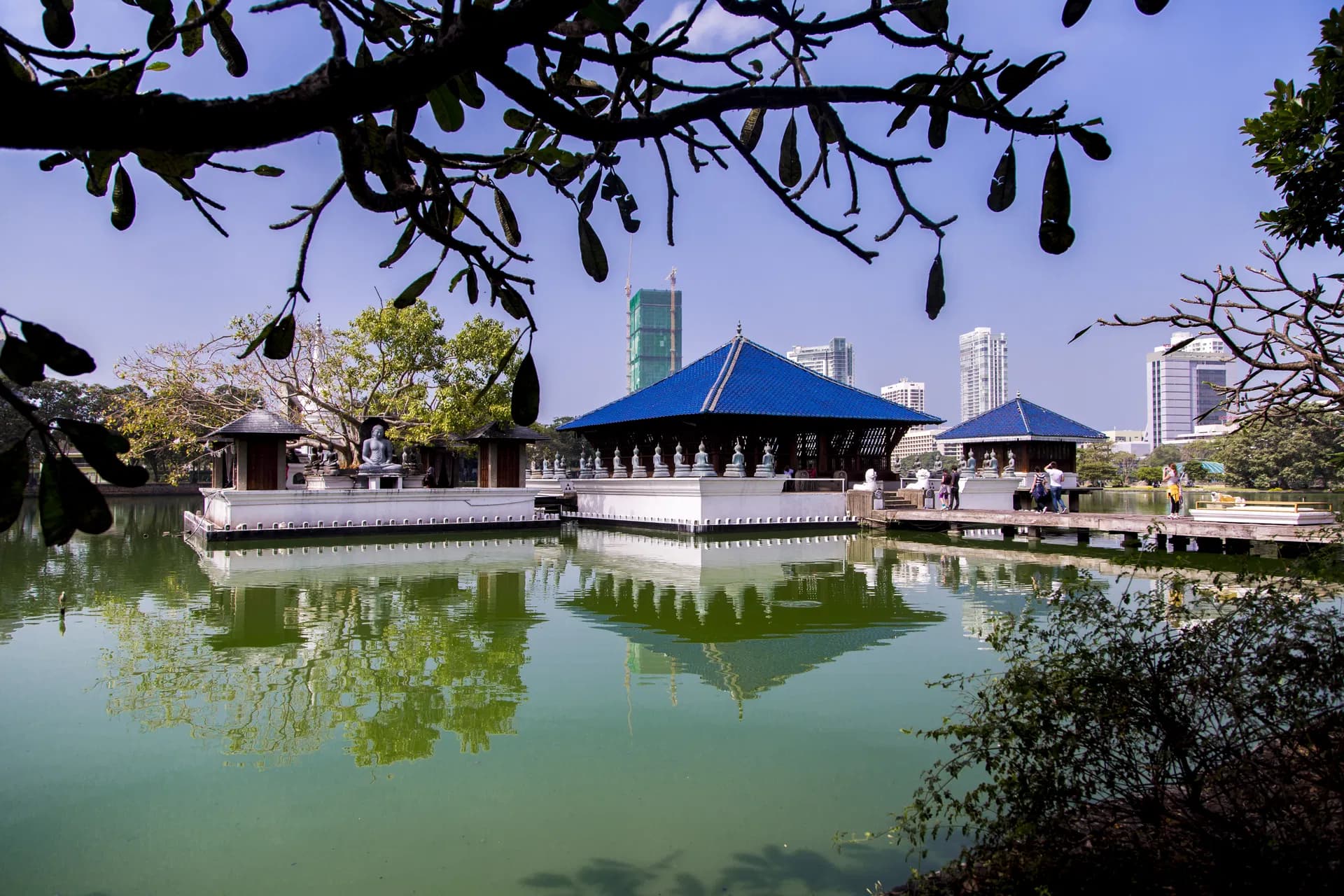 Gangaramaya Temple in Colombo